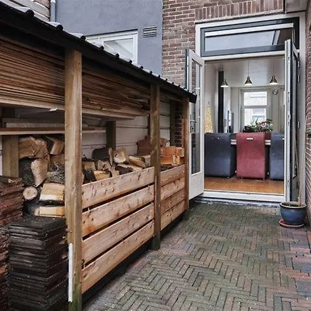 House Nearby Amsterdam Nyaraló
